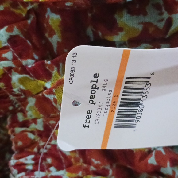 Free People top. Mint green and red in color - Picture 4 of 4